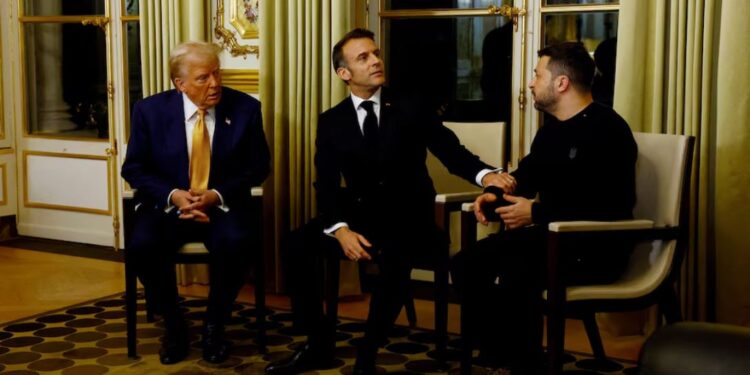 Зеленський на зустрічі з Трампом вимагав гарантій безпеки. Подробиці від Reuters (ФОТО)