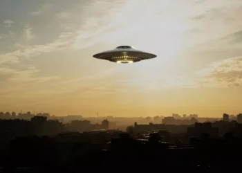 Про надприроднє або й ні. “Живий Нострадамус” каже, що у 2025-му  відкриється позаземне життя, і це переверне все