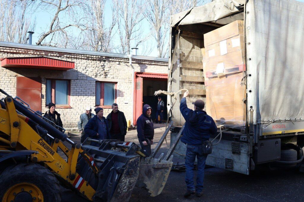 Медикаменти та обладнання для лікарень - Миколаїв отримав необхідну допомогу від благодійників (ФОТО) 12