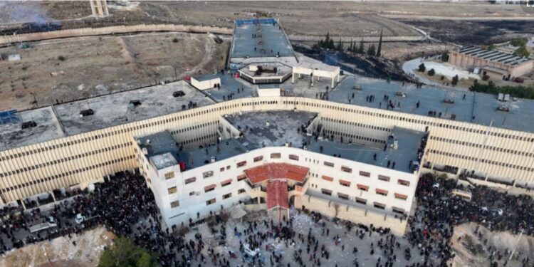 Жах, від якого здригнувся світ. В’язниці Асада відкрили страшну правду про кривавий режим (ФОТО, ВІДЕО)