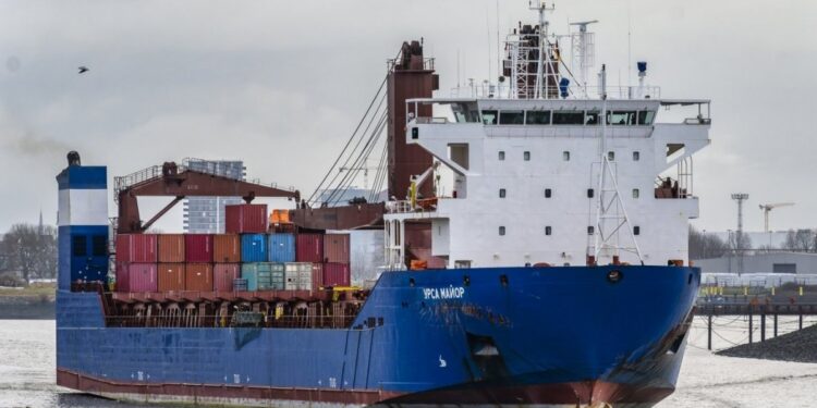 Що могло вибухнути на російському судні Ursa Major, яке затонуло в Середземному морі (ФОТО, ВІДЕО)