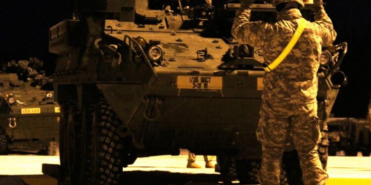 Припинення допомоги Україні коштуватиме США  мінімум $808 млрд, – математика для Трампа