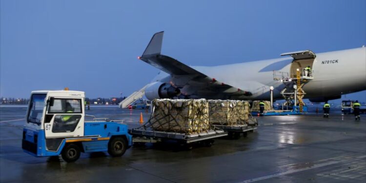 Вартість останньої допомоги від Байдена становитиме $1,2 млрд. Але чекати ту зброю доведеться довго