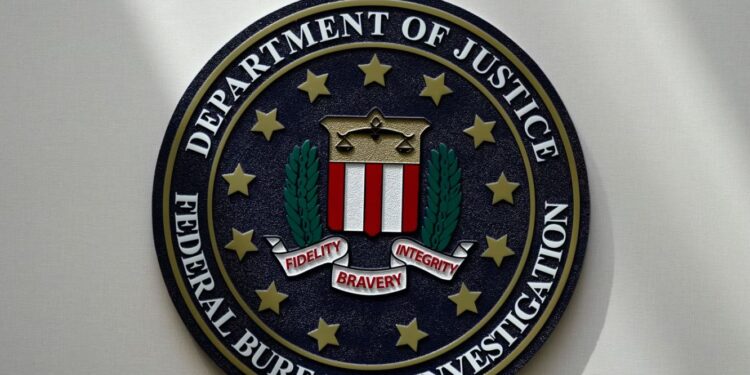 Дивні люди. В США щиро обурені, що шпигунка РФ “Аліса” брехала, що не працює з ФСБ (ФОТО, ВІДЕО)