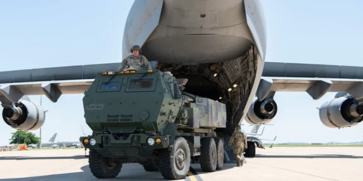 Військовий експерт радить не вестися на магію великих цифр останньої допомоги адміністрації Байдена (ВІДЕО)