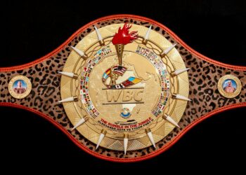 Історична подія – історична нагорода. Який сюрприз отримає переможець бою-реваншу Усика – Ф’юрі (ФОТО, ВІДЕО)