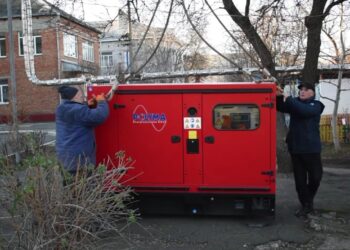 Ще один дитсадок та школа Миколаєва – з потужним генератором від благодійників (ВІДЕО)