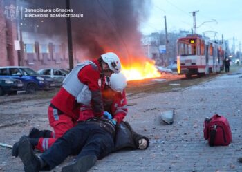 Запоріжжя під атакою ворожих КАБів – вже відомо про одного загиблого і 6 поранених (ФТО, ВІДЕО)