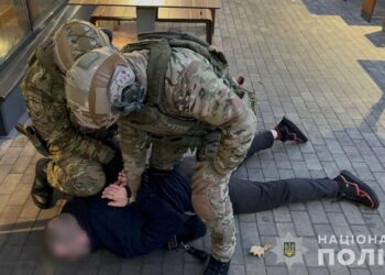 У 19 регіонах України проведено 270 обшуків – повідомлено про підозру фігурантам, які незаконно переправляли чоловіків через держкордон (ВІДЕО)