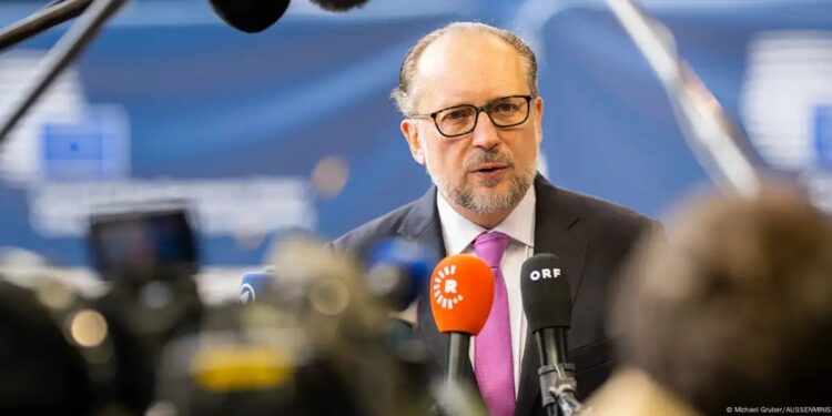 В Австрії визначились з тимчасовим канцлером