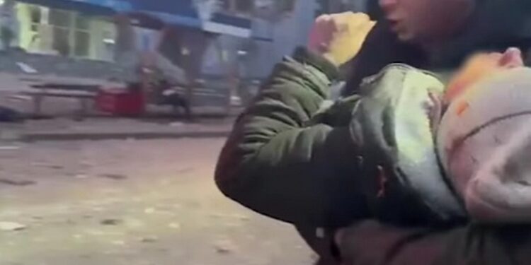 Росіяни протягом тижня атакували Україну майже 700 авіабомбами та понад 600 дронами – Зеленський (ВІДЕО)