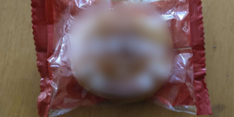 В Івано-Франківську в булочці знайшли патрон – і надіслали меру (ФОТО)