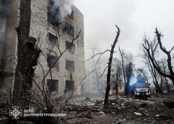 Кількість постраждалих внаслідок ракетного удару по Кривому Рогу зросла до 14 людей