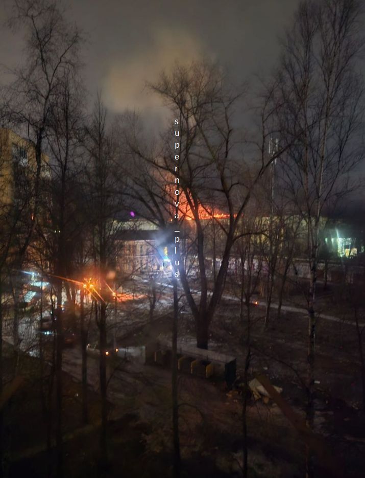 Дрони атакували Смоленський авіаційний завод. Горить (ФОТО, ВІДЕО) 2