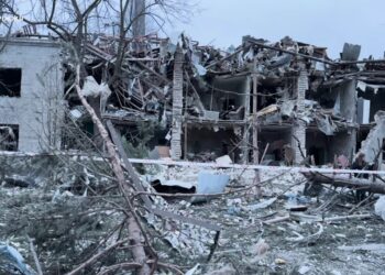 Терор росії заслуговує на більший тиск – у Запоріжжі один загиблий і 26 поранених, серед яких двомісячна дитина, – Зеленський (ВІДЕО)