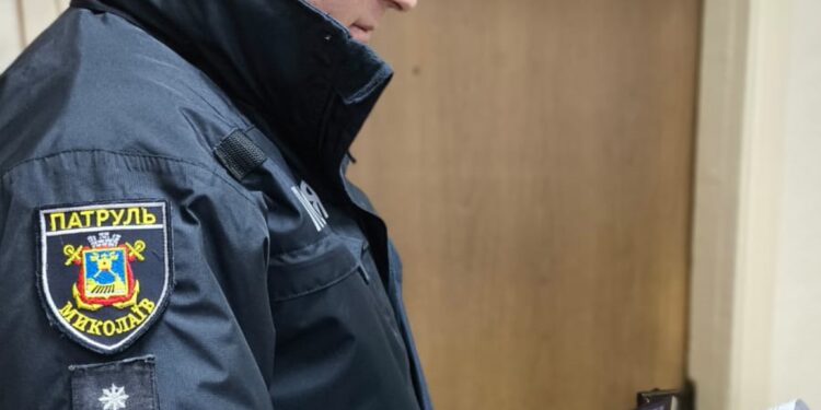 У сервісному центрі МВС Миколаєва спрацювала база Інтерполу