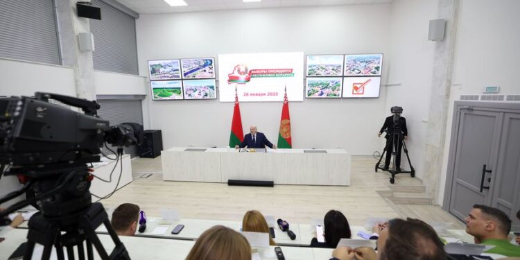 Лукашенко сказав, де хоче розмістити російський «Орєшнік»