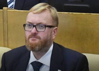 Вони не лікуються – депутат російської держдуми запропонував Гренландії увійти до складу росії і назватися ГНР