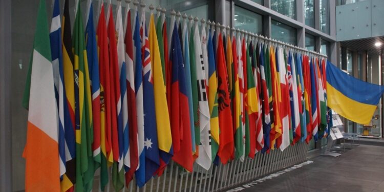 Україна від сьогодні стала учасницею Римського статуту МКС