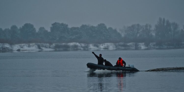 Сьогодні – Водохреща. Рятувальники будуть чергувати в звичних місцях, але просять дотримуватись обмежень