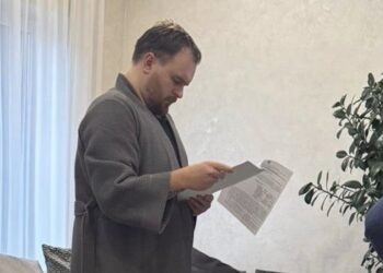 СБУ обшукала ексведучого телеканалів Медведчука та Мураєва – досі поширював російську пропаганду (ФОТО)