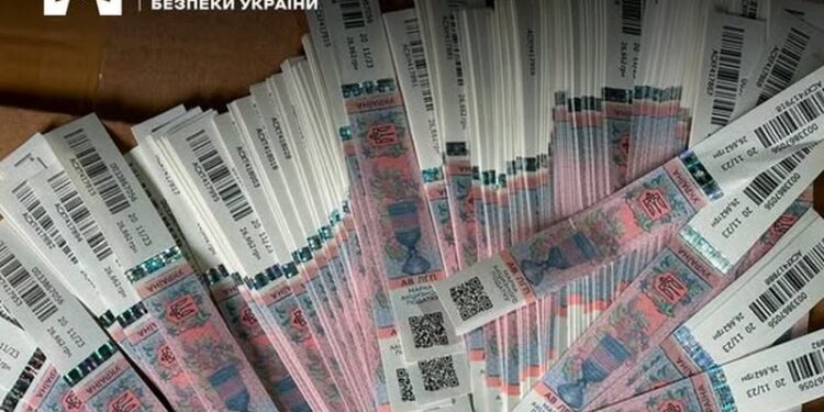 В Україні конфіскували фальшиві акцизні марки, завезені з Туреччини через Одесу. На 110 млн грн (ФОТО)