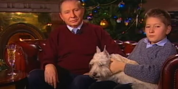 Кидав охоронцям палицю і казав: “Біжи, забери”. Де зараз старший онук і спадкоємець Кучми (ФОТО, ВІДЕО)