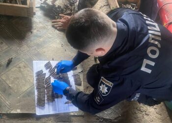 У Миколаєві судитимуть торговців зброєю – збирали її на місцях боїв (ФОТО)