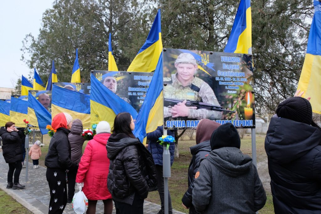 У селах Галицинівської громади Миколаївщини відкрили Алеї слави на честь загиблих захисників (ФОТО) 20