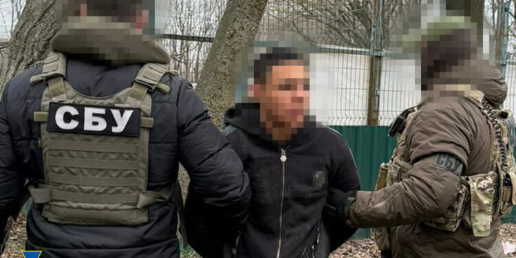 Російський агент з Одещини завербував підлітка з Миколаївщини, щоб разом шпигувати на півдні України, – СБУ (ФОТО)