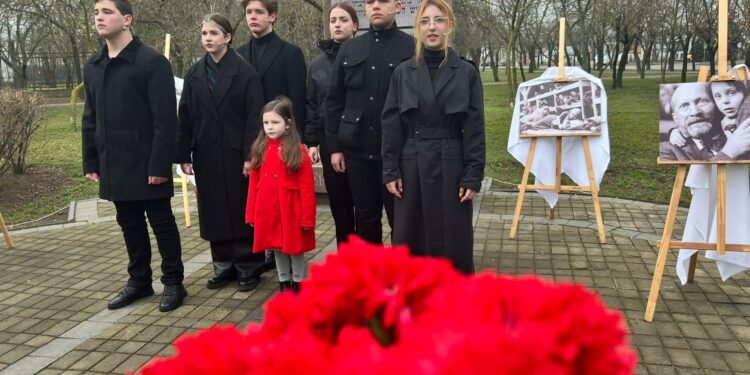 У Миколаєві вшанували пам’ять жертв Голокосту (ФОТО)