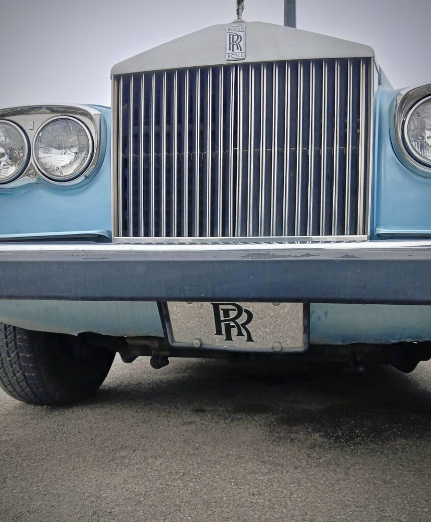 Мешканець Львівщини намагався ввезти розкішний ROLLS ROYCE - митники вилучили автівку (ФОТО) 4