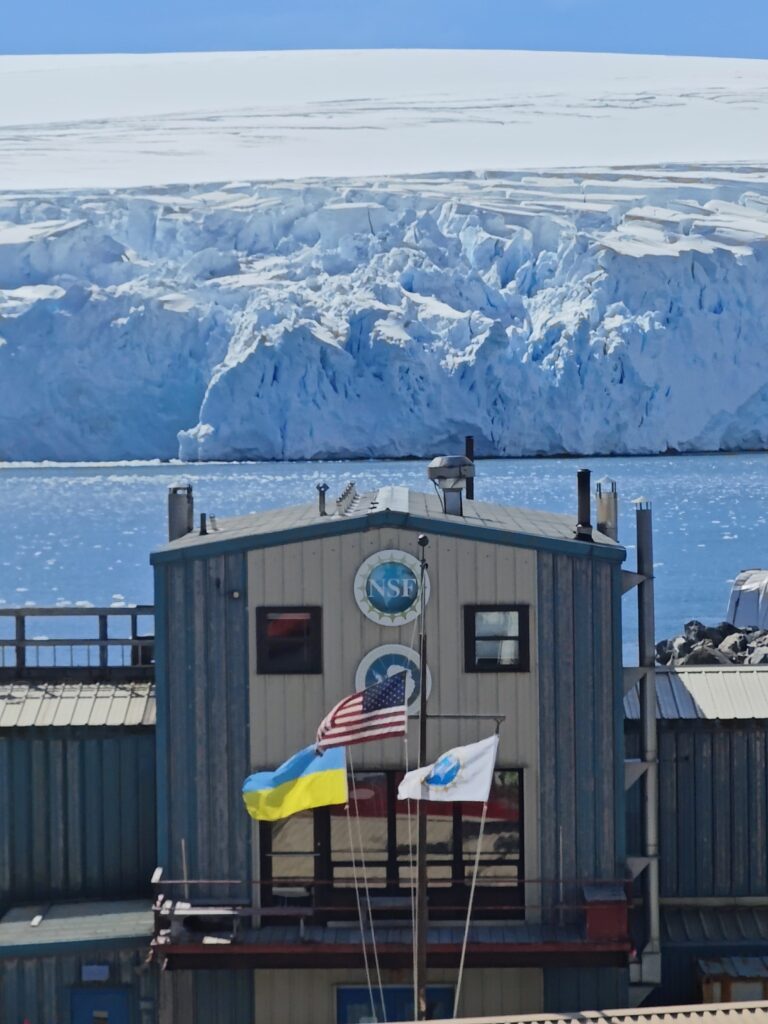 Вперше в історії українська «Ноосфера» забезпечує морські антарктичні дослідження США (ФОТО) 6