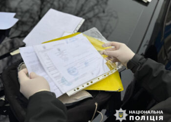 В Одесі затримали працівника ТЦК – торгував дивними повістками (ФОТО)