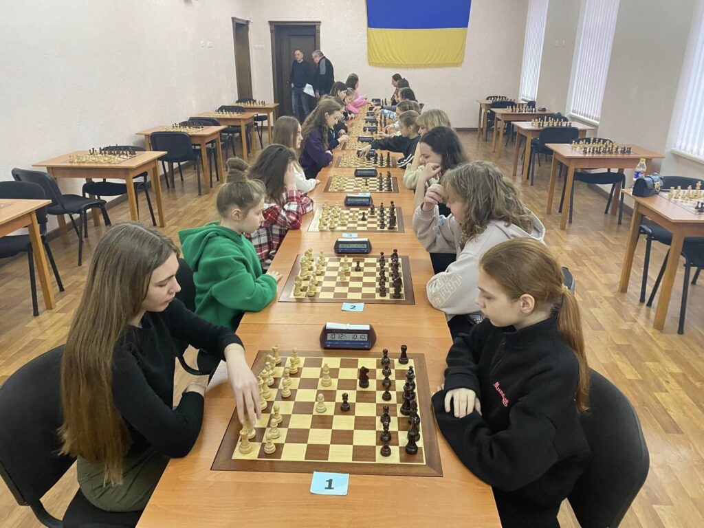 «Chess girls» - у Миколаєві юні шахістки з‘ясовували, хто кращий в рапіді (ФОТО) 10