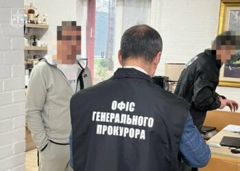 Чинному нардепу повідомили про підозру – за переправлення за кордон 23 ухилянтів (ФОТО)