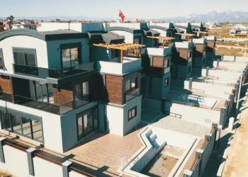 Головний психіатр ЗСУ, якого підозрюють у незаконному збагаченні, хотів купити віллу в Туреччині за €650 тисяч — джерело (ФОТО)