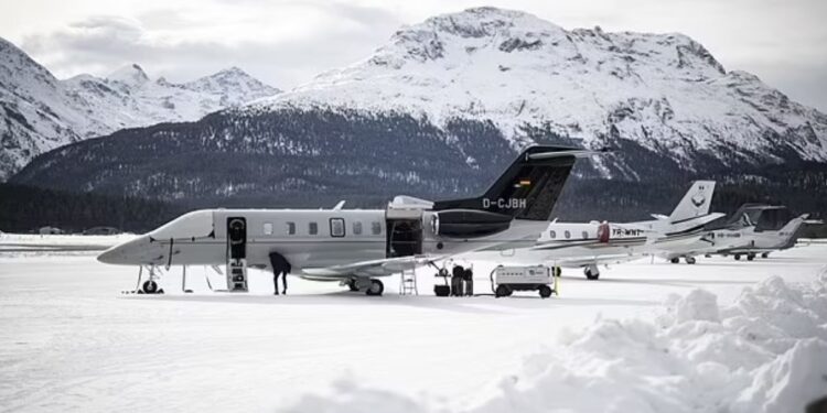 Розбещеність світових еліт. Цьогоріч на форумі в Давосі була рекордна кількість ескорту