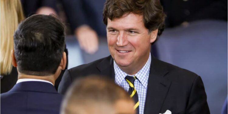 Такер Карлсон звинуватив адміністрацію Байдена у спробі вбити Путіна