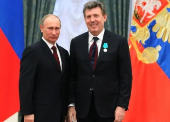 Екснардепу-регіоналу Сергію Ківалову  Пенсійний фонд виплачує 246 тис. грн. пенсії. Хто отримує більше?