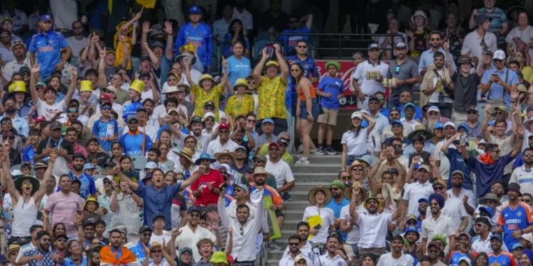 На початок 2025 року у світі проживає 8,09 млрд людей