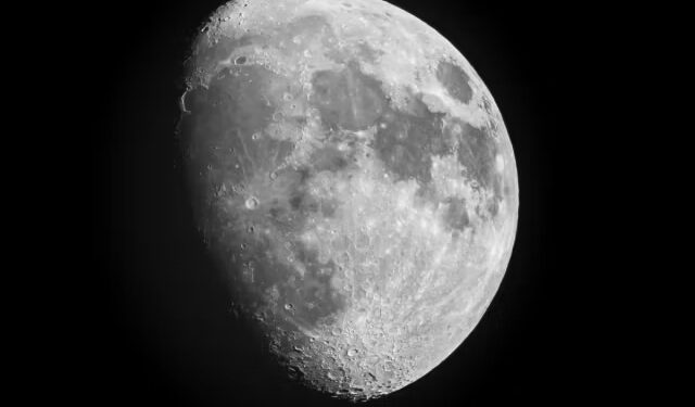 Місяць потрапив до списку об’єктів, що перебувають під загрозою зникнення, Всесвітнього фонду пам’яток