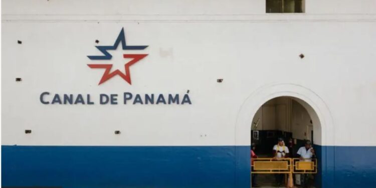 Рівно 25 років тому США передали Панамі Панамський канал