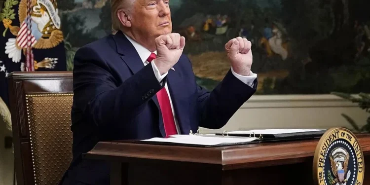 Велика родина Дональда Трампа – 3 дружини, 5 дітей і Маск (ФОТО)