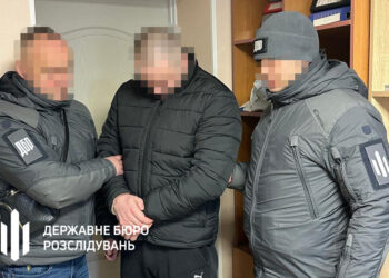 У Миколаєві затримали екскомандира дивізіону однієї з військових частин, який «продав» бійцям відпустки на 1 млн.грн. (ФОТО)