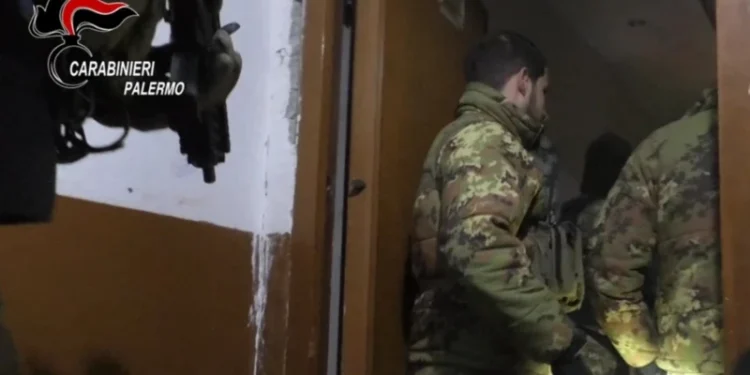 Спрут. Масштабні затримання мафіозі  на Сицилії, поліції допомагала армія, але заважають новітні технології (ВІДЕО)