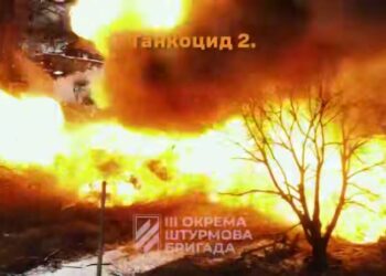 “Коли вже на віслюках”? 3-я штурмова розбила ворожу танкову колону, яка йшла на прорив (ВІДЕО)