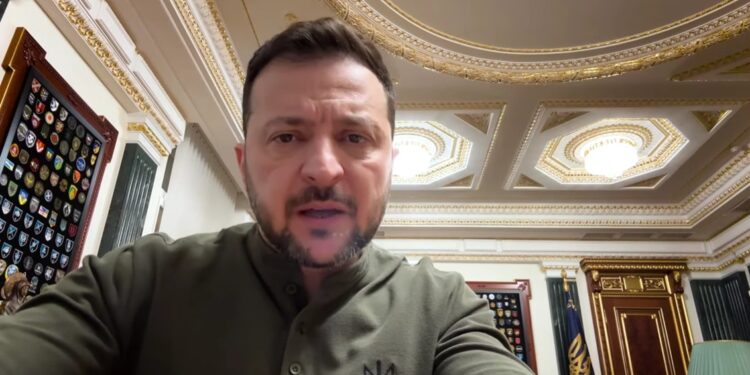 «Ціни на ліки неадекватні» – Зеленський обіцяє «аптечне» засідання РНБО (ВІДЕО)