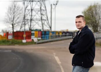 Колишня британця викинула його диск з біткоїнами на 600 млн. фунтів на смітник – він хоче викупити все звалище