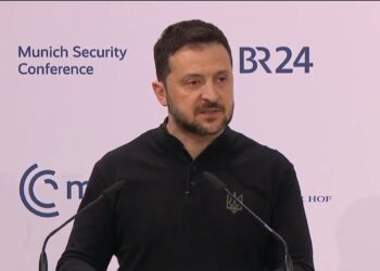 Зеленський виступив у Мюнхені. Після заяв Венса він тепер захисник Європи (ВІДЕО)